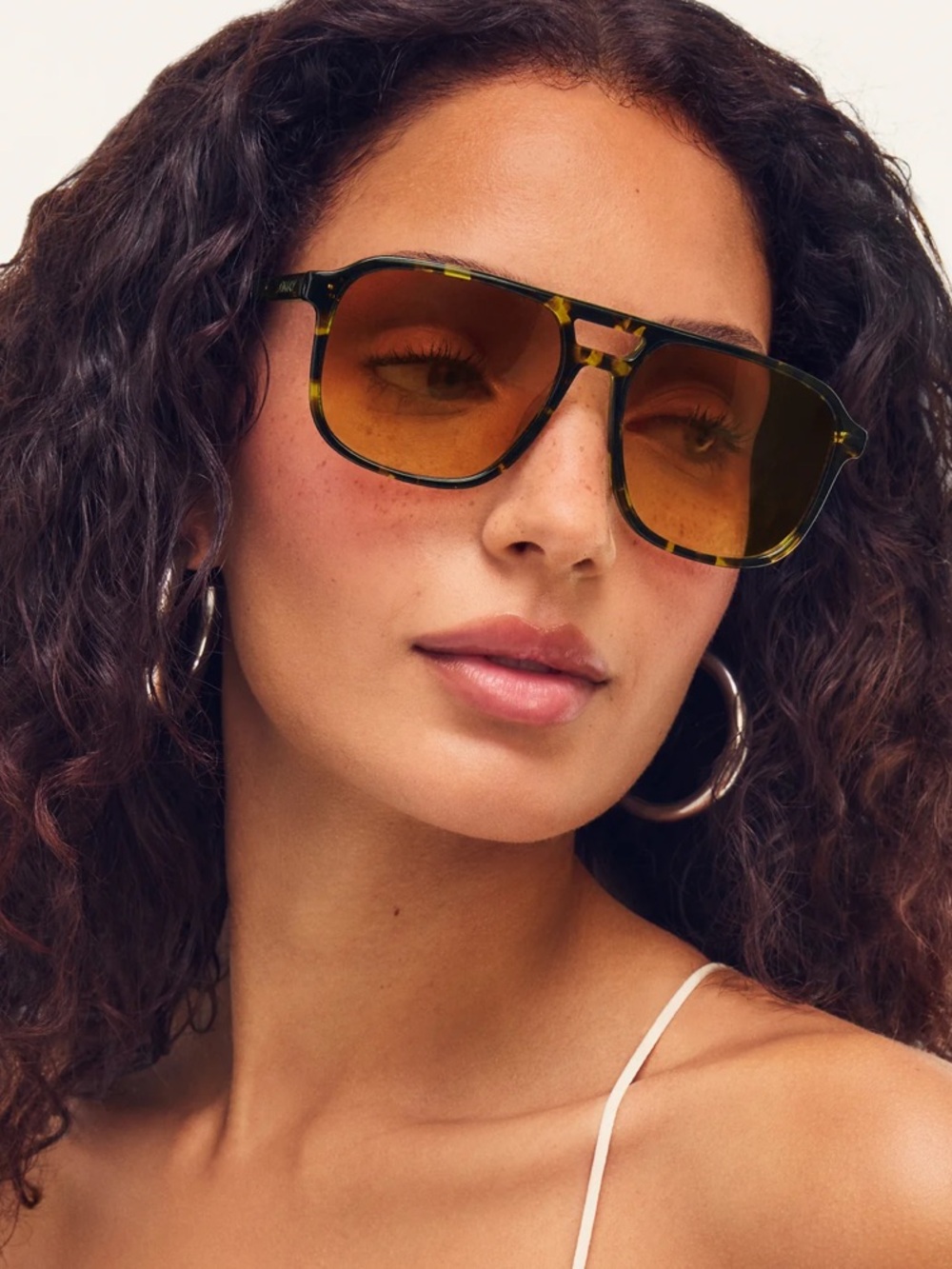Quay On The Fly Shiny Yellow Tortoise Frame / Orange Lens Sunglasses NIB